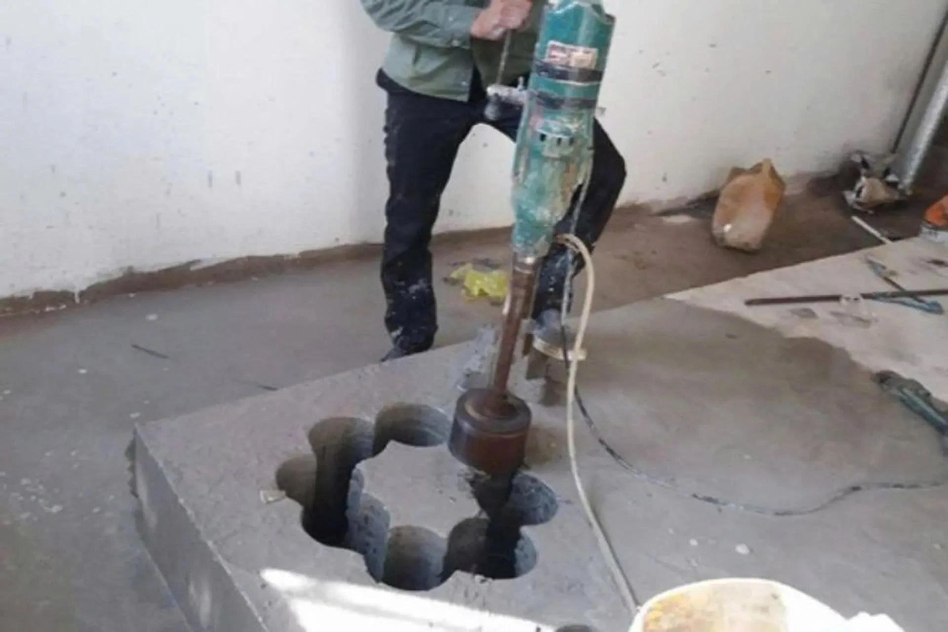 Tiếp nhận yêu cầu dịch vụ khoan rút lõi bê tông tại Đồng Nai